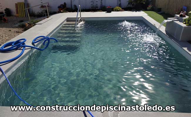 Construccion de Piscinas de Obra El Puente del Arzobispo